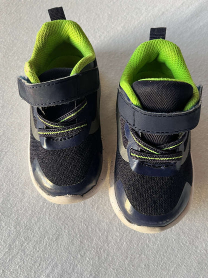 Athletic Works Runners, Size 5, Shoes 5 (Walkers:12-24 mth)