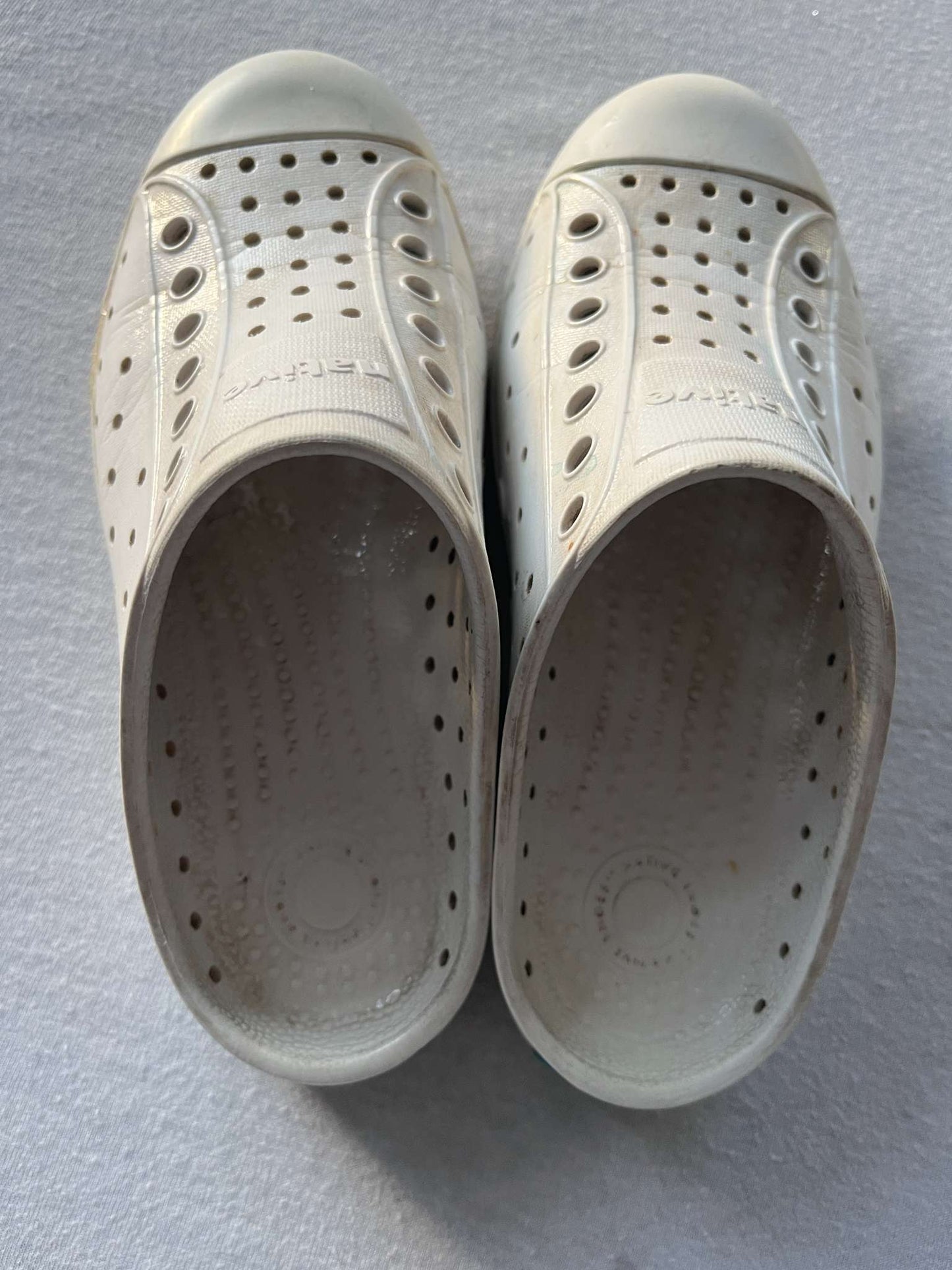 Native Water Shoes, Size 12, White, Shoes 12 (Toddler:2-4yr)