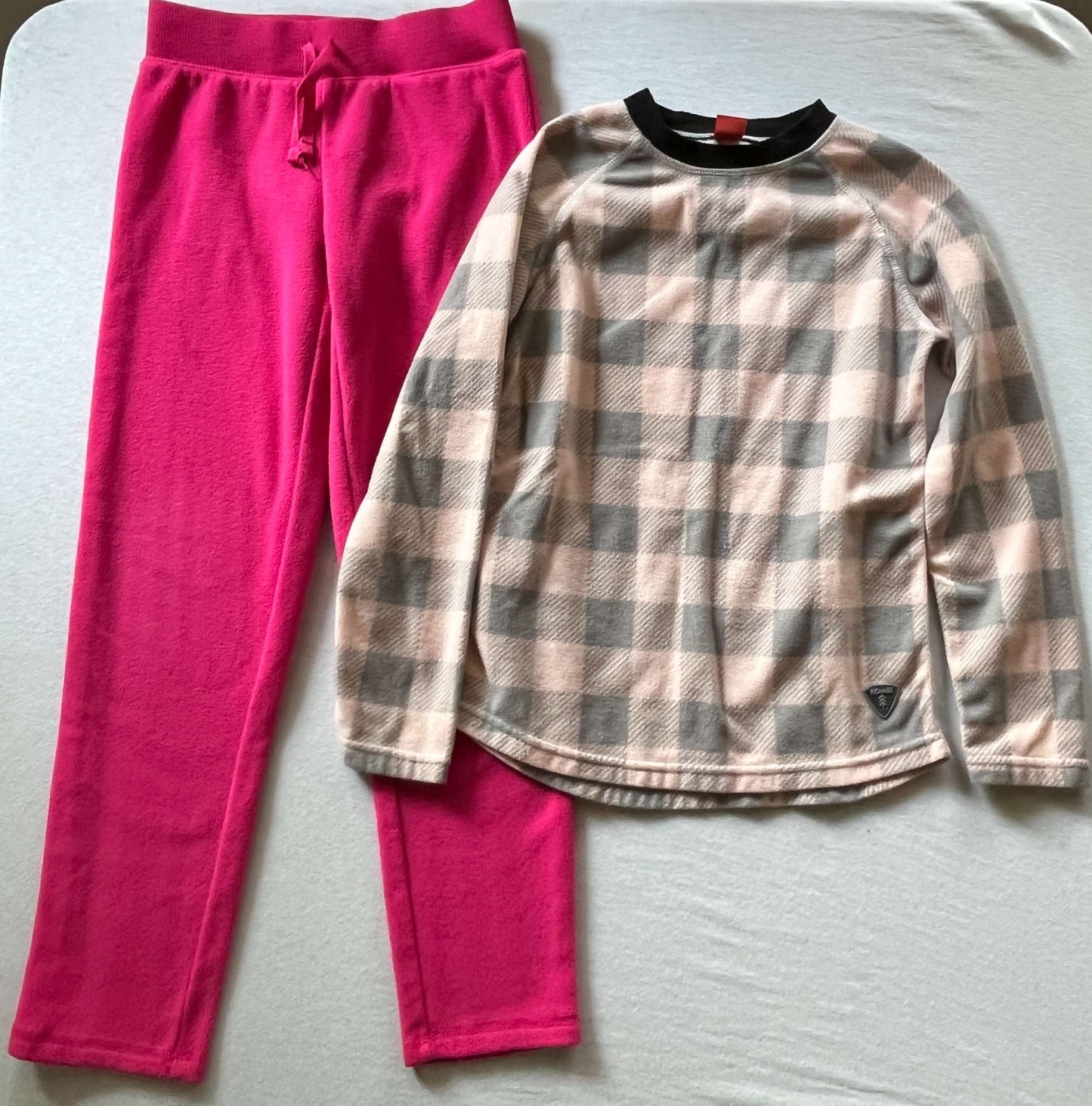 Size M (7-8) Girls Fleece Top and Bottoms (George & KOMBI), Kids 7