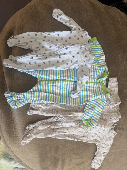 Newborn onesie lot, Kids Newborn