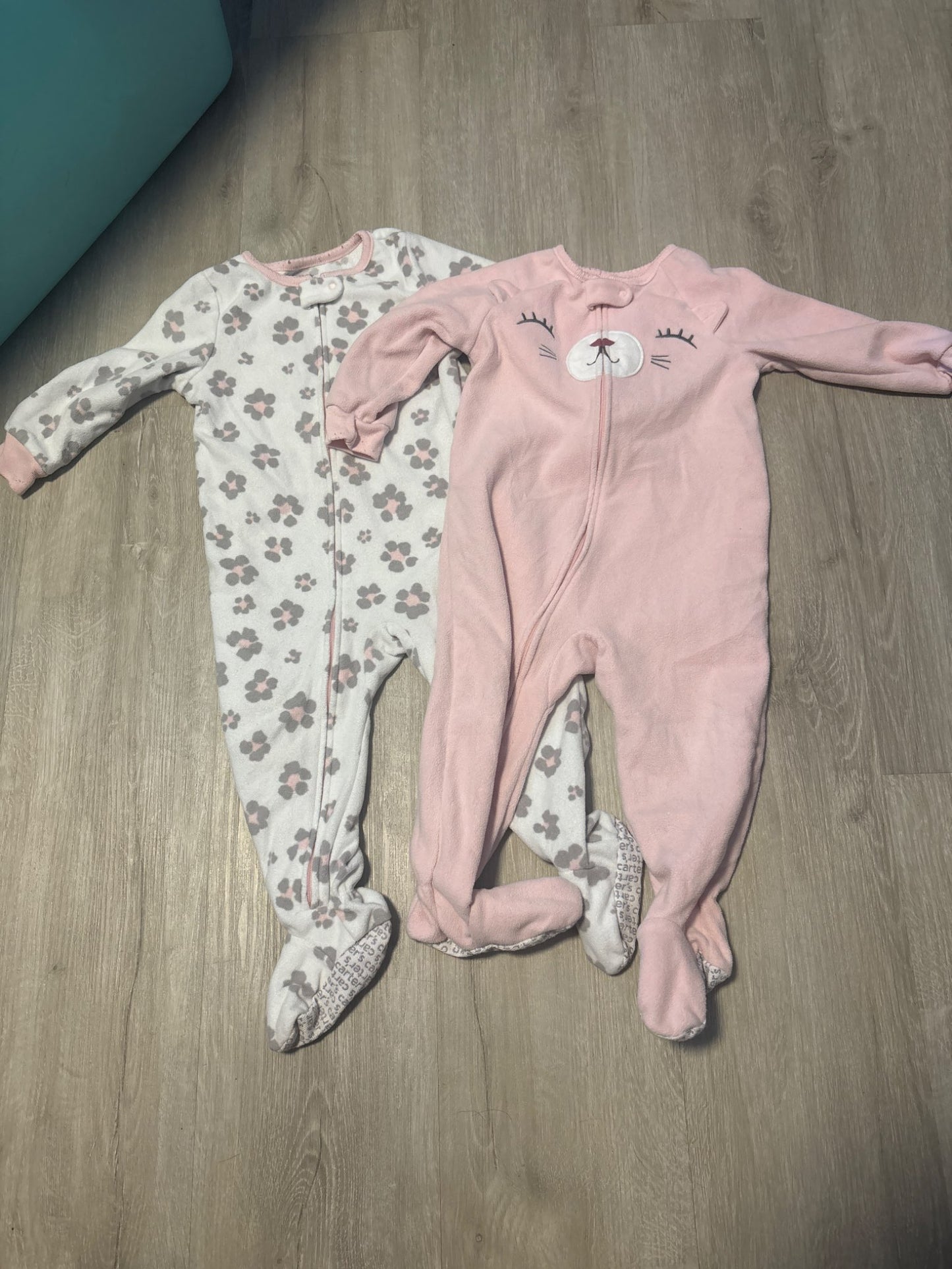 Carters 18M Sleeper Cat& Leopard  Bundle , Kids 18 Month (12-18M)