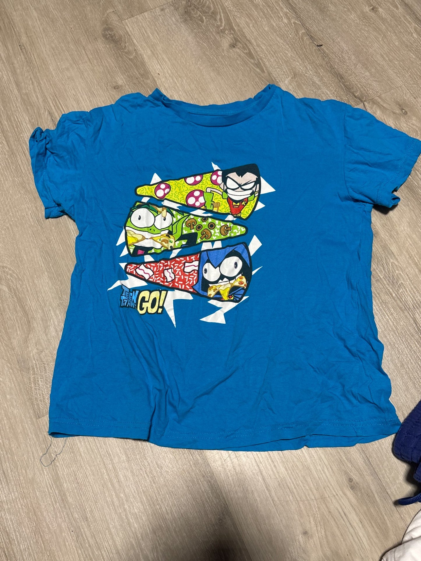 Teen Titans Go Blue Graphic Shirt Large , Kids 10