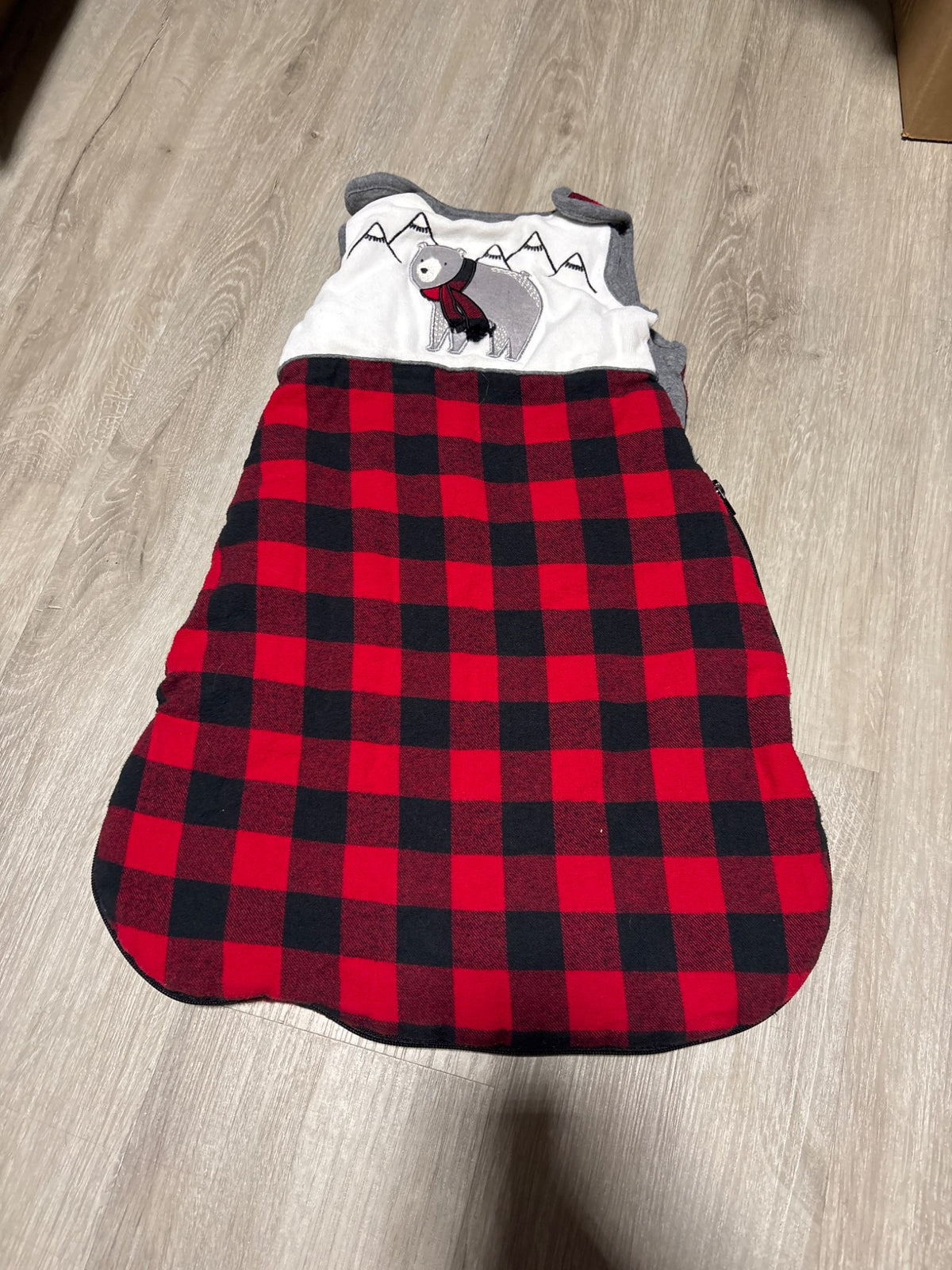 Aspen Kids Polar Bear and Red Plaid Sleep Sack 0-6M, 0-6 Months (Small)