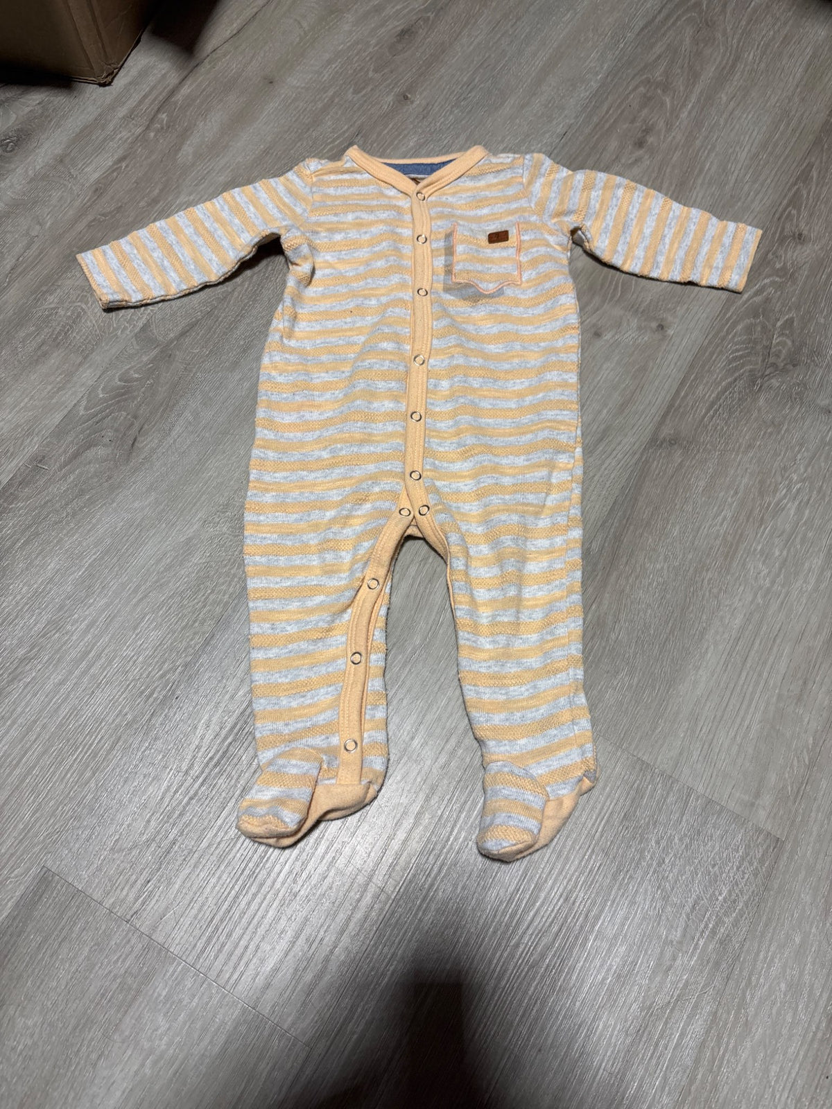 7 Mankind Peach and Grey Stripped Button Sleeper 3-6M, Kids 6 Month (3-6M)