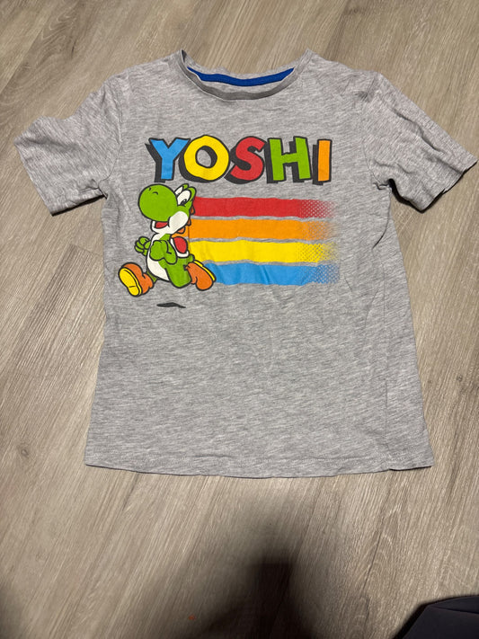 Super Mario Yoshi Grey Shirt size 7-8, Kids 7