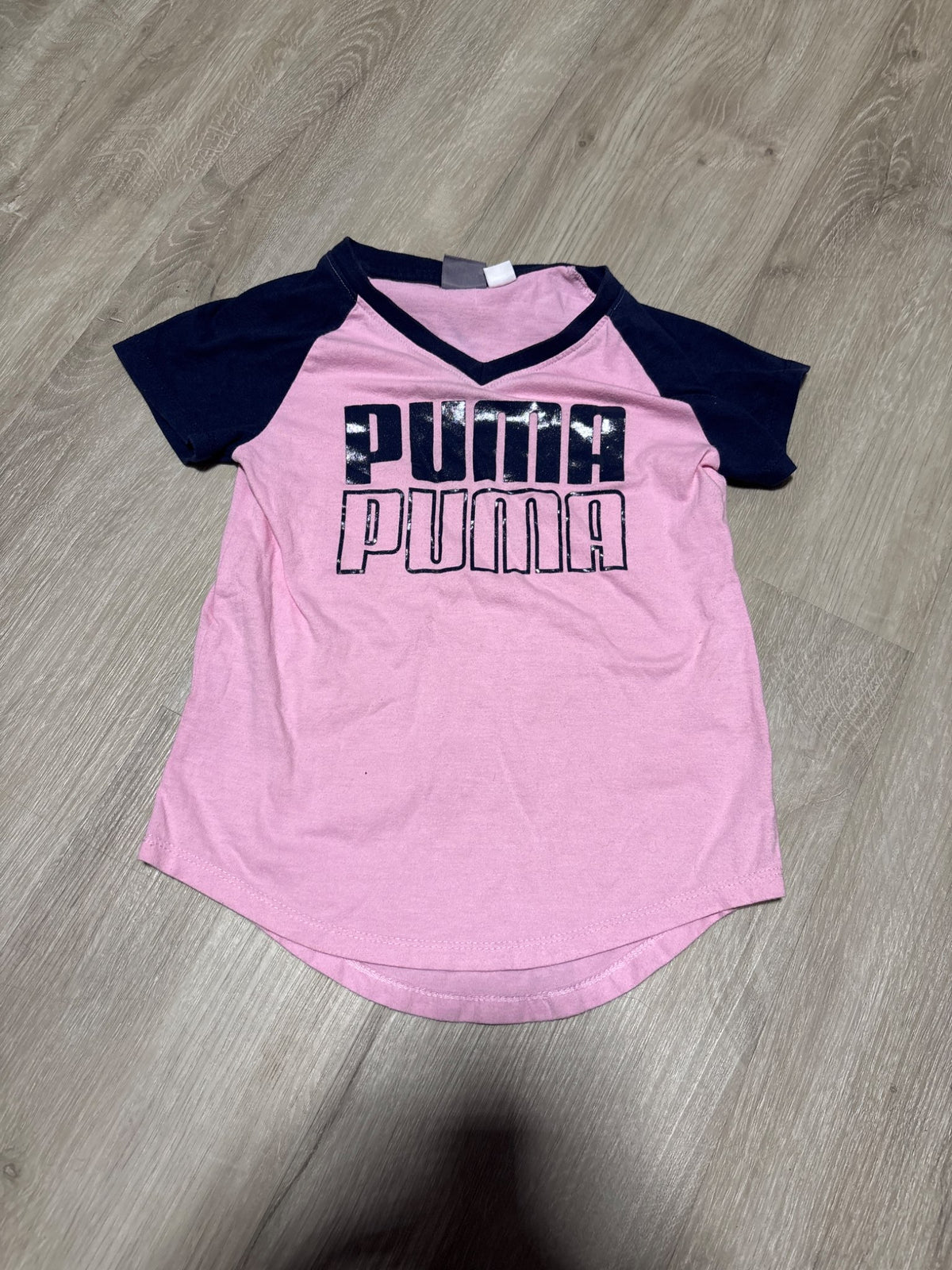 Puma Pink and Blue Shirt Size 6, Kids 6/6X
