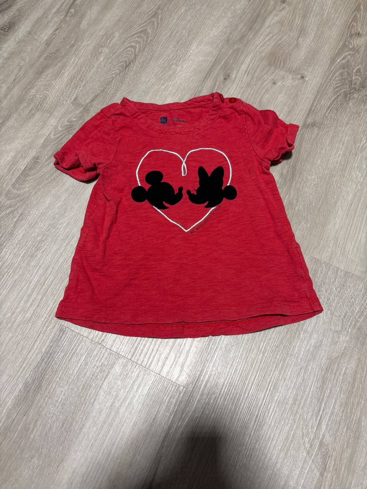 Gap Heart Micky and Minnie Shirt 3T, Kids 3T