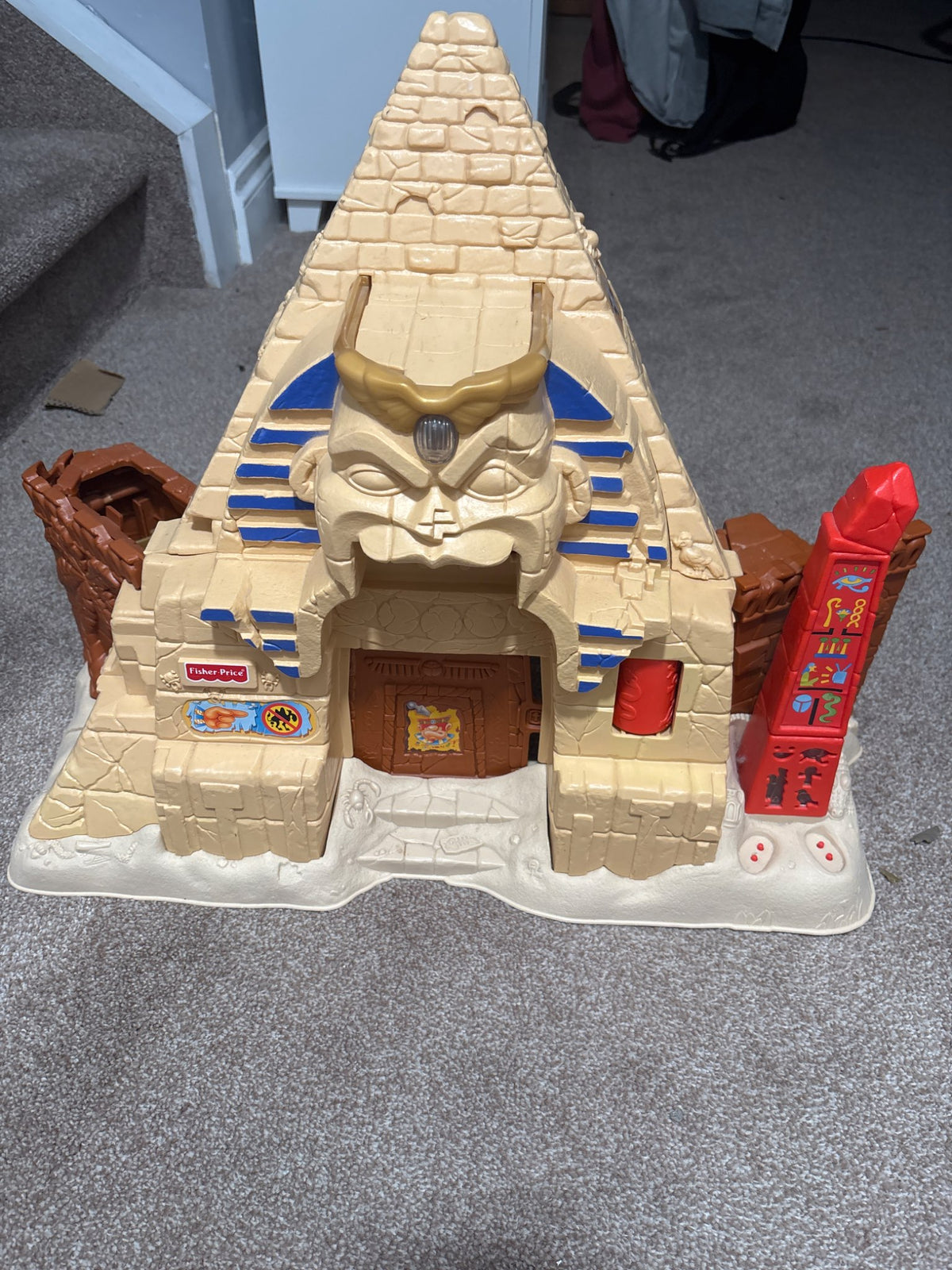 Fisher- Price Great Adventures Hidden Treasures Pyramid