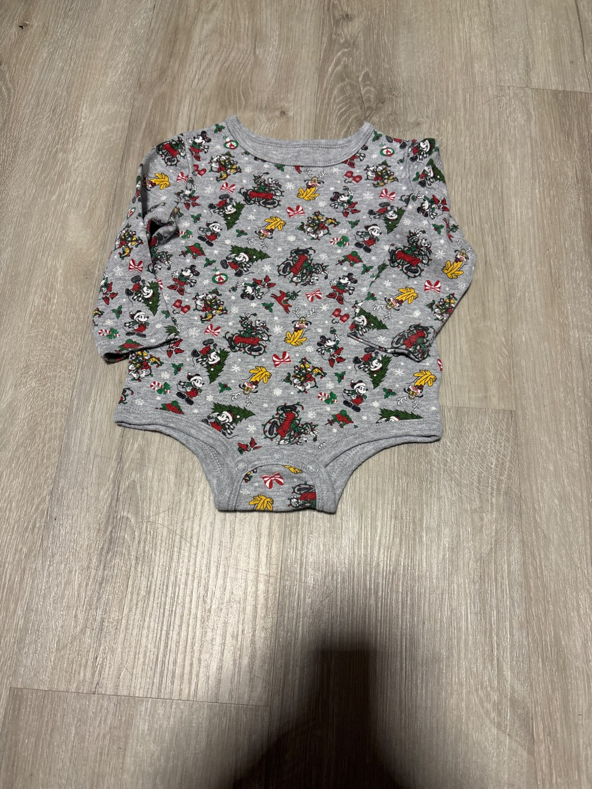 Disney Mickey and Friends Christmas Onesie 18M, Kids 18 Month (12-18M)