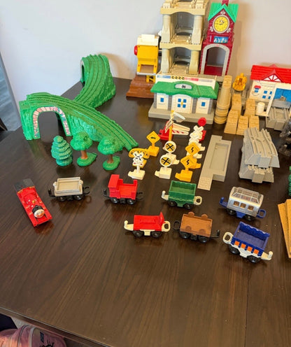 Fisher Price Geotrax Rail and Road System -170+ pieces