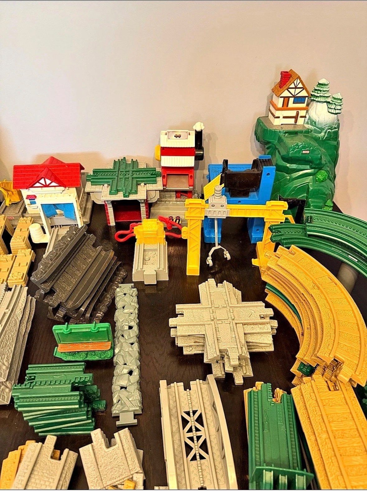 Fisher Price Geotrax Rail and Road System -170+ pieces