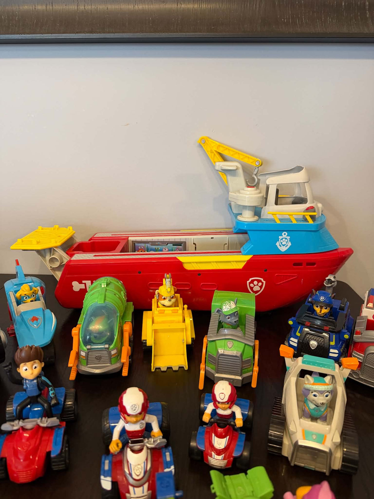 Paw Patrol Crew Massive Bundle