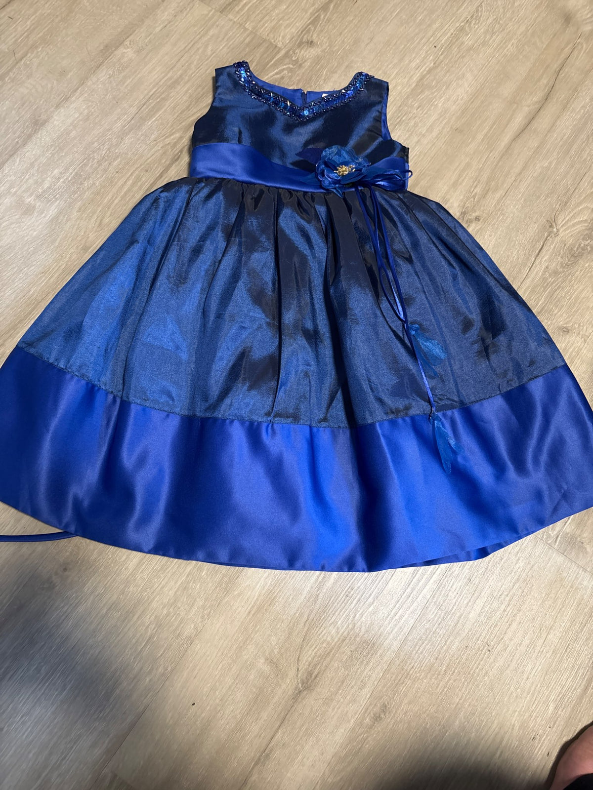 Thy thy Blue Floral Dress with Floral Accents 2T, Kids 2T