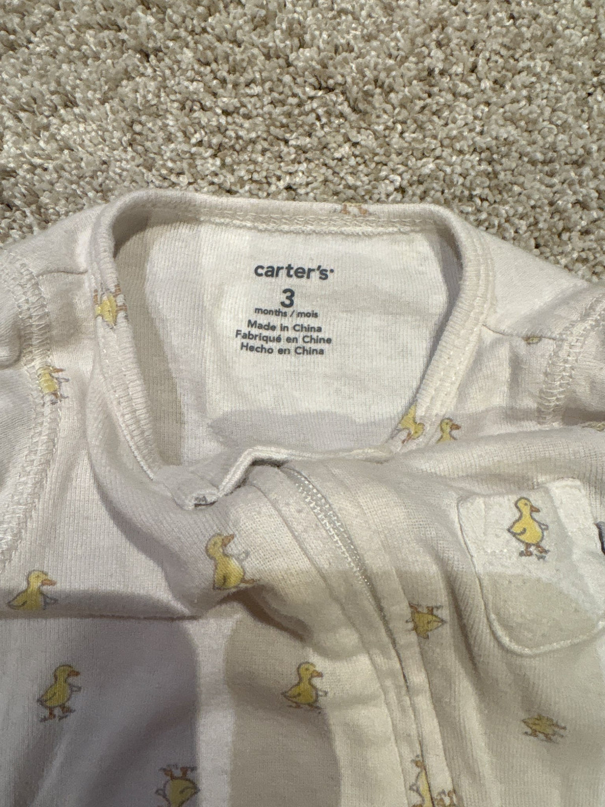 Carters 3 month zip sleeper, Kids 3 Month (0-3M)