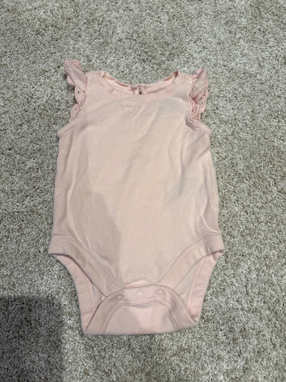 Gap 0-3 month Pink onesie, Kids 3 Month (0-3M)