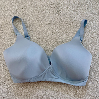 MOTHERHOOD maternity light blue nursing bra, 34DD, Maternity M (8-10)