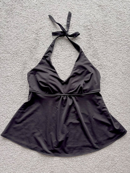 OLD NAVY maternity tankini swim top, MSRP $54.99, Maternity M (8-10)