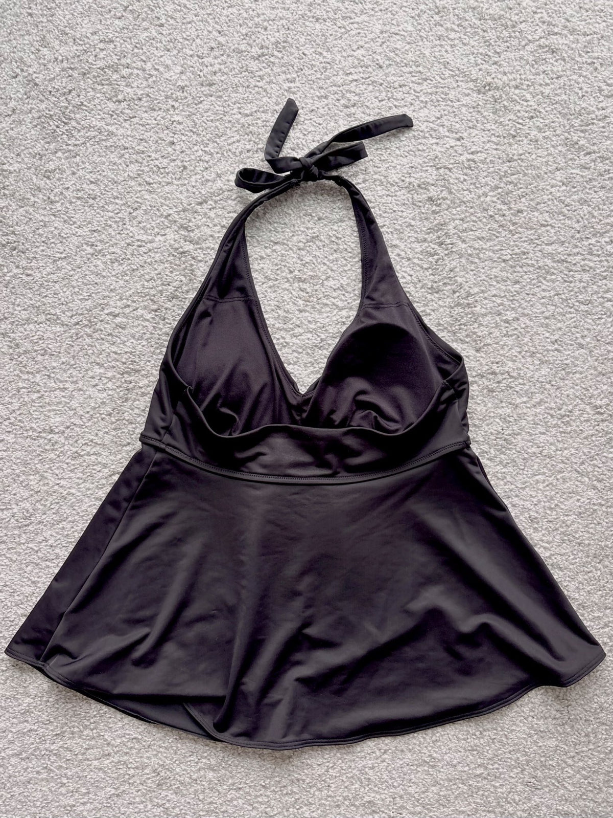 OLD NAVY maternity tankini swim top, MSRP $54.99, Maternity M (8-10)