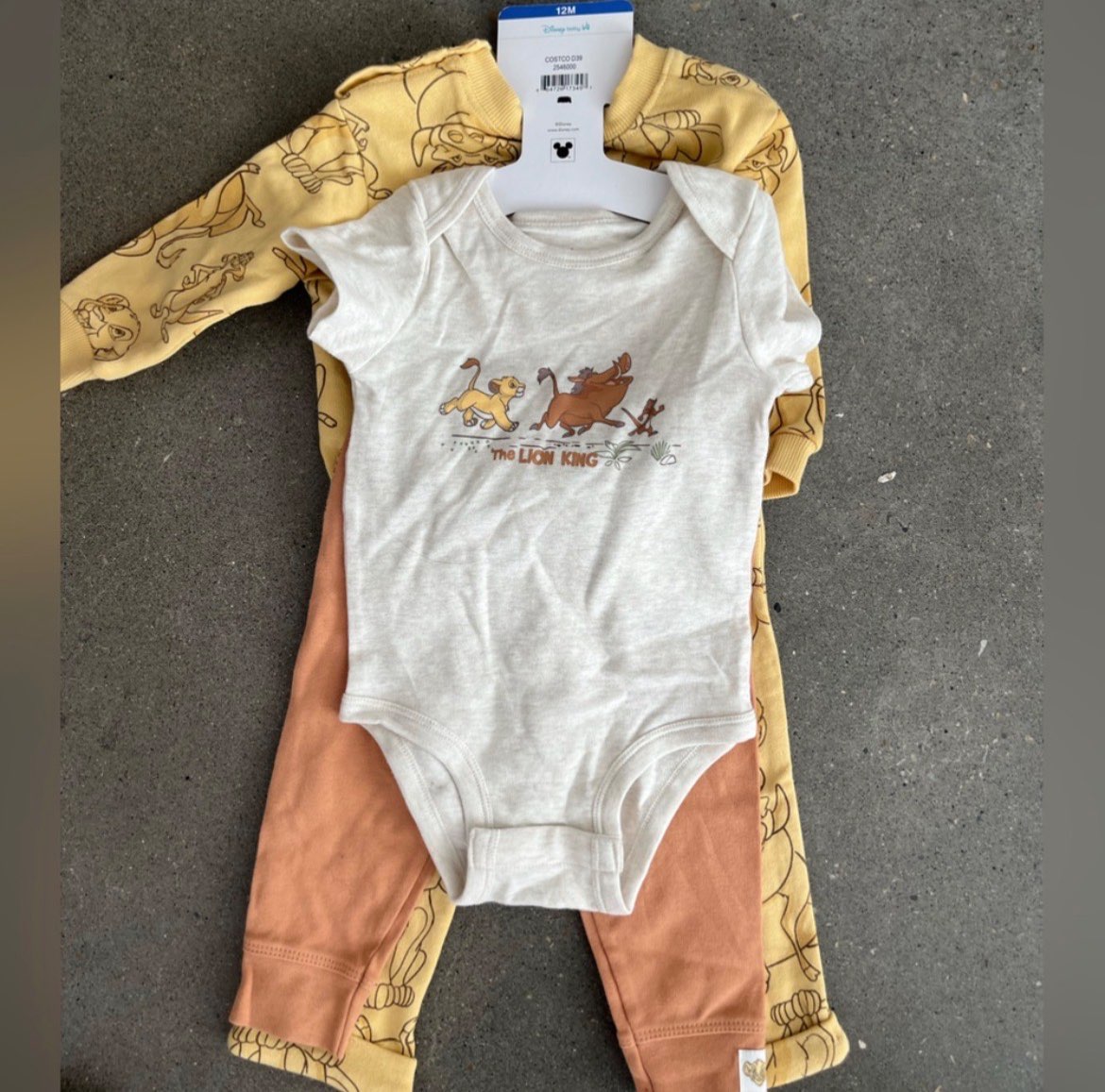 NWT Disney Baby Lion King 4-Piece Outfit, Kids 12 Month (9-12M)