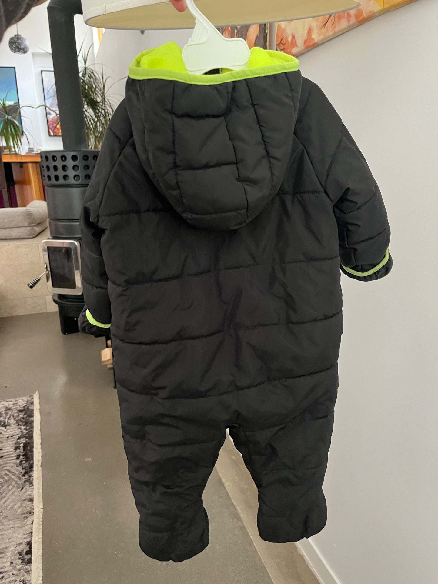 Nike Infant Insulated Snowsuit (Retail $85+tax), Kids 12 Month (9-12M)