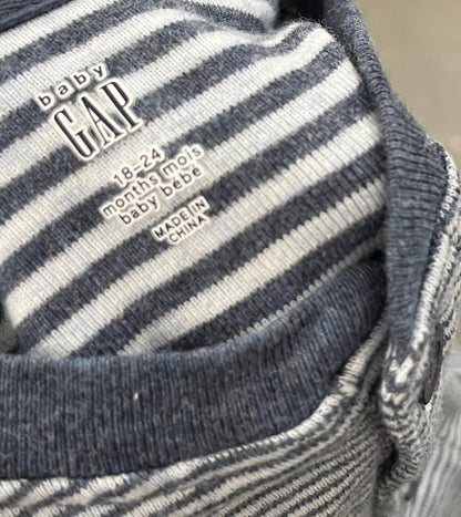 Baby Gap First Favorite Stripe Pocket Shorty One-Piece, Kids 24 Month (18-24M)