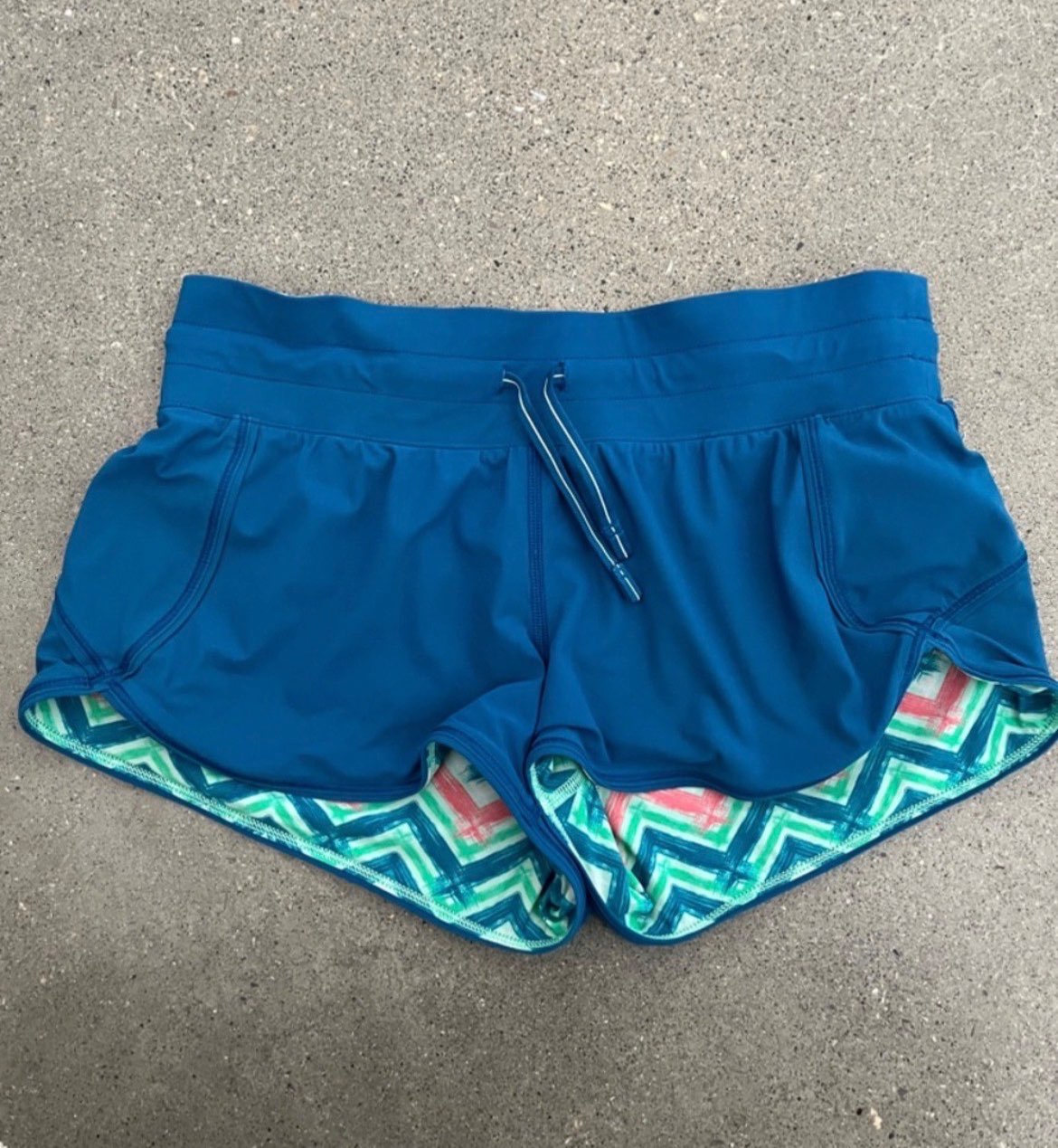 Ivivva Underwater Paradise Reversible Swim / Board Shorts, Kids 14