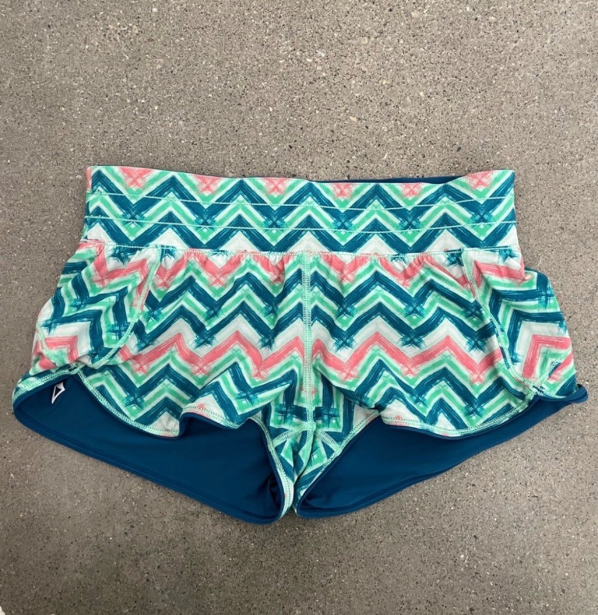 Ivivva Underwater Paradise Reversible Swim / Board Shorts, Kids 14
