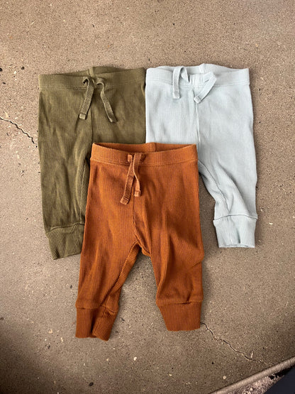 Baby Gap First Favorites TinyRib Pull-On Pants (Retail $69), Kids 3 Month (0-3M)