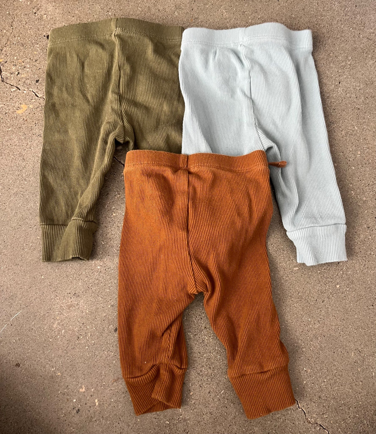 Baby Gap First Favorites TinyRib Pull-On Pants (Retail $69), Kids 3 Month (0-3M)