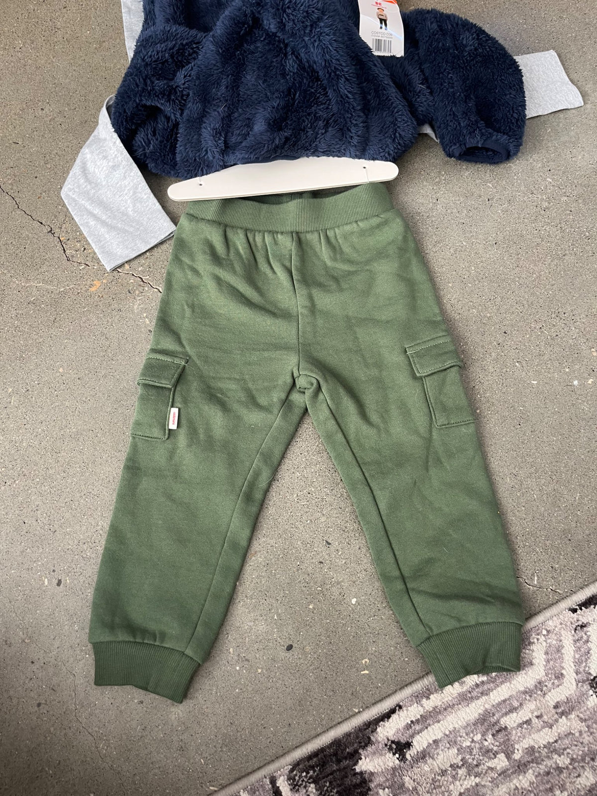 NWT Catimini 3-Piece Outfit , Kids 2T