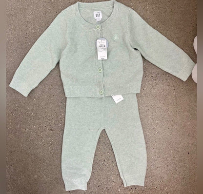 NWT Baby Gap Two-Piece Knit Sweater Outfit Set (6-12 months) retail $60, Kids 12 Month (9-12M)