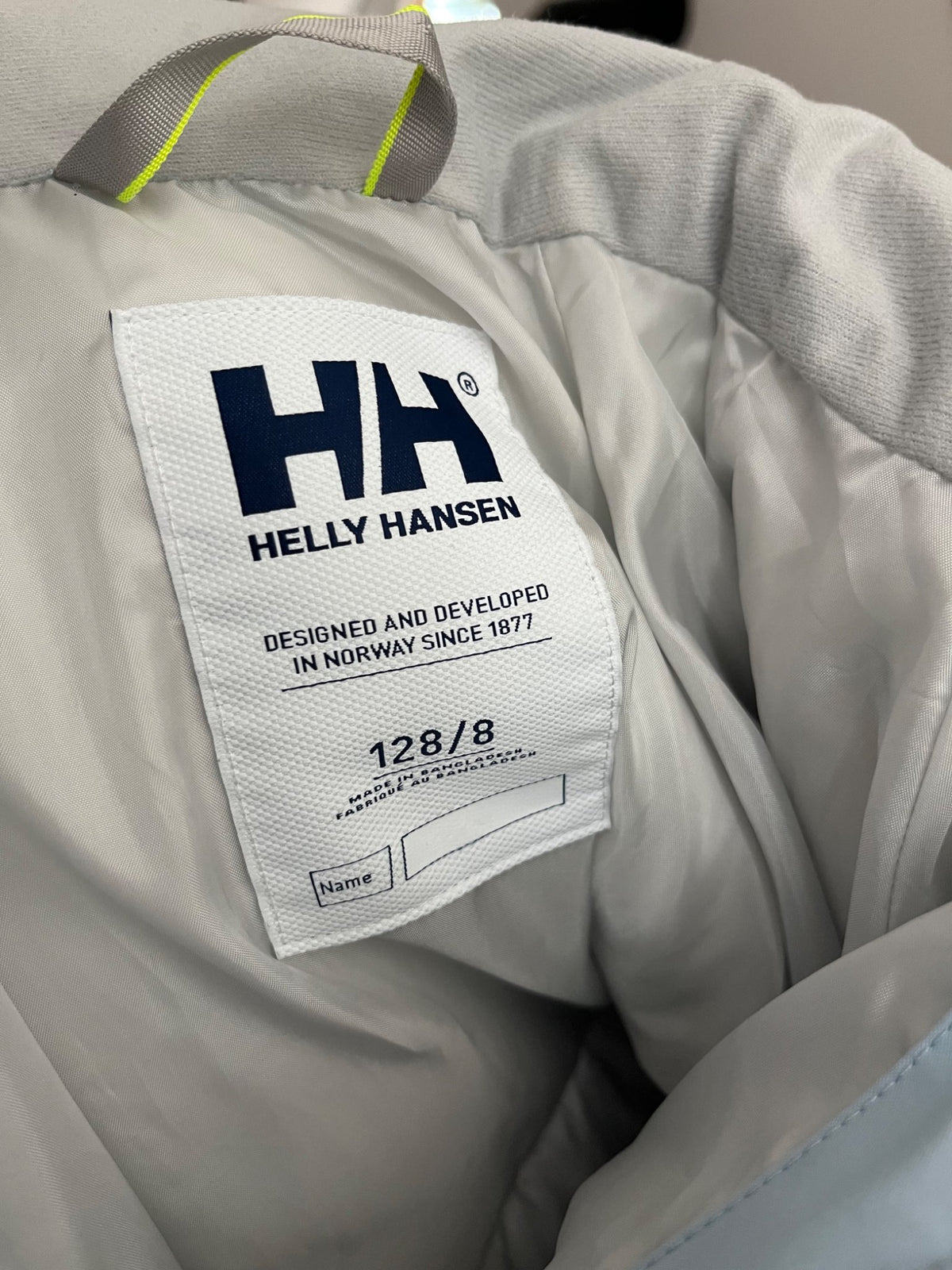 Helly Hansen Juniors Sienna Parka (Retail $285), Kids 8