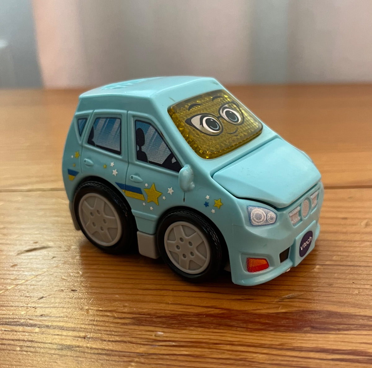 Go! Go! Smart Wheels® Friendly Family Car