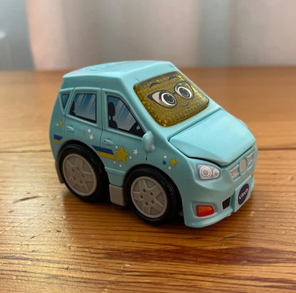 Go! Go! Smart Wheels® Friendly Family Car