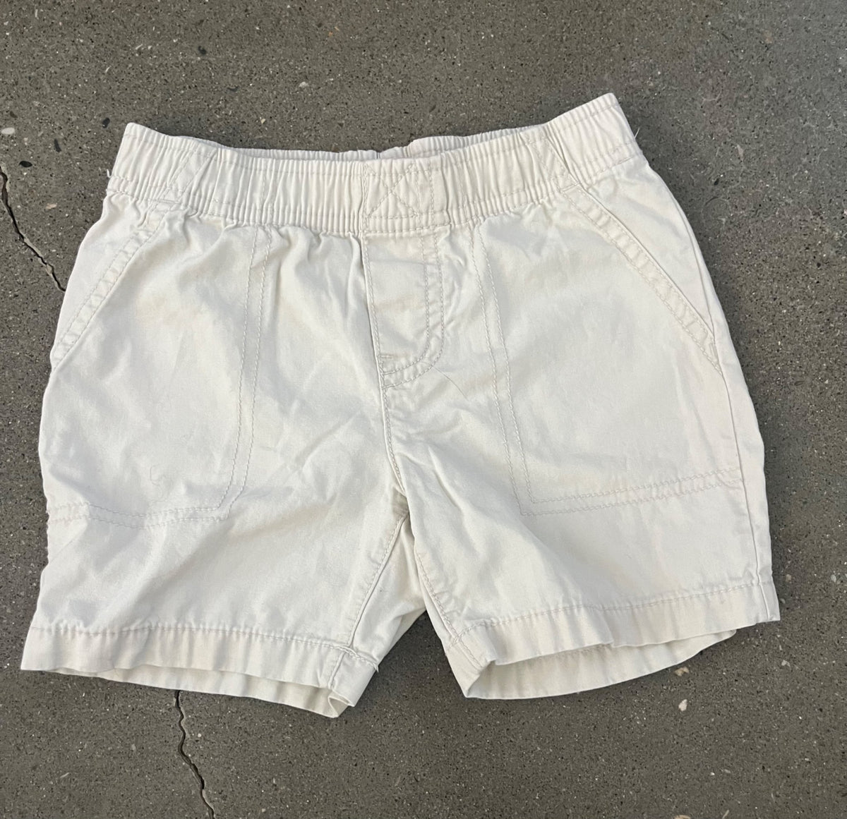 Carter’s Shorts - 3 Pairs ( 2 x 18 months, 1 x 2T), Kids 18 Month (12-18M)