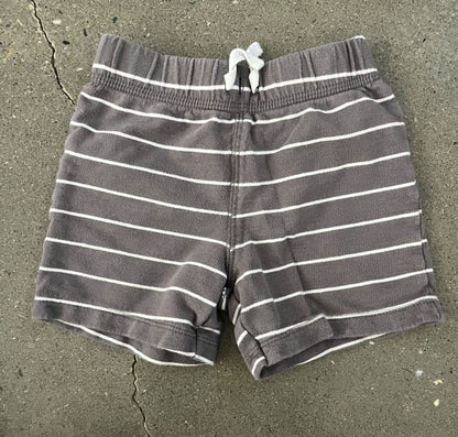 Carter’s Shorts - 3 Pairs ( 2 x 18 months, 1 x 2T), Kids 18 Month (12-18M)
