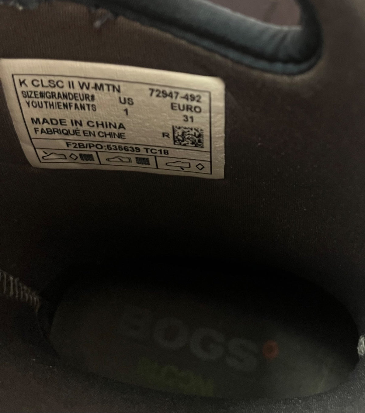 Bogs Classic Winter Boot (Retail $105), Shoes 1 (Kids:4-8yr)