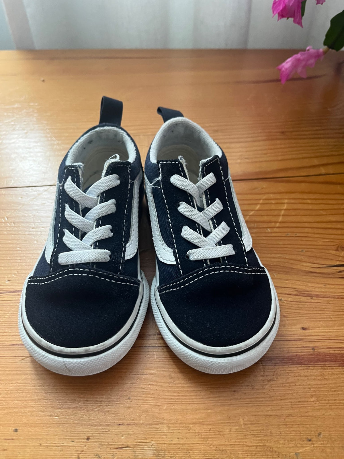 Vans Toddler Old Skool Elastic Lace sneakers, Shoes 7 (Walkers:12-24 mth)