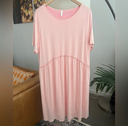 NWT PinkBlush Crochet Trim Maternity Shift Dress - Size 3XL, Maternity 2XL+ (18+)