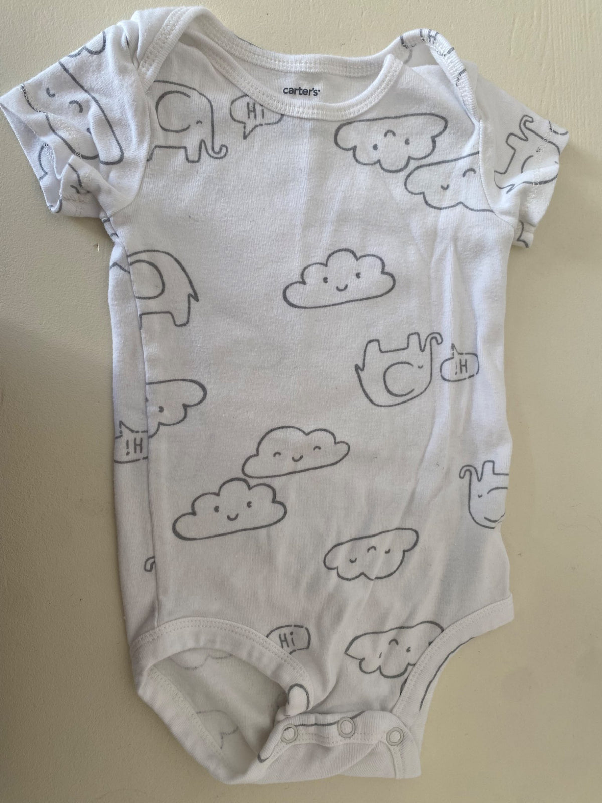 EUC Carter’s onesie bundle , Kids 9 Month (6-9M)