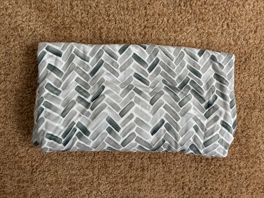 EUC copper pearl swaddle , 0-3 Months (Newborn)