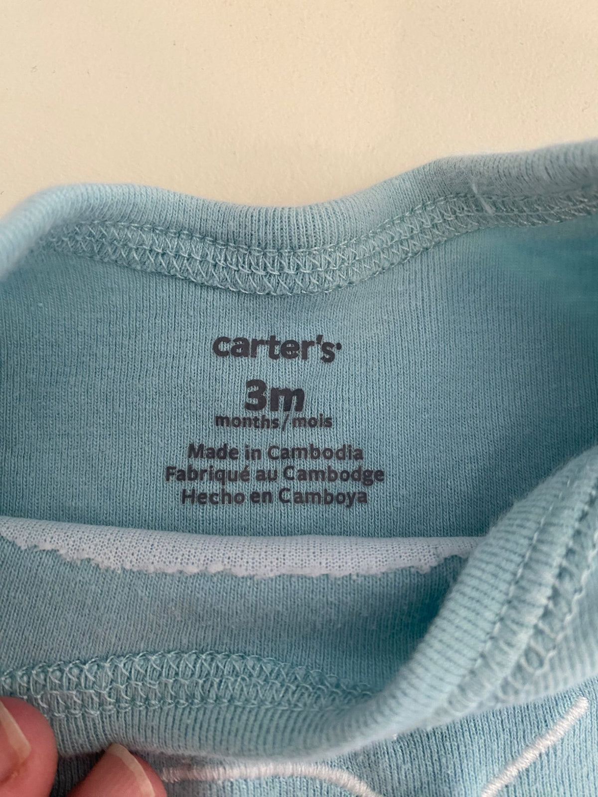 EUC Carters baby romper, Kids 3 Month (0-3M)
