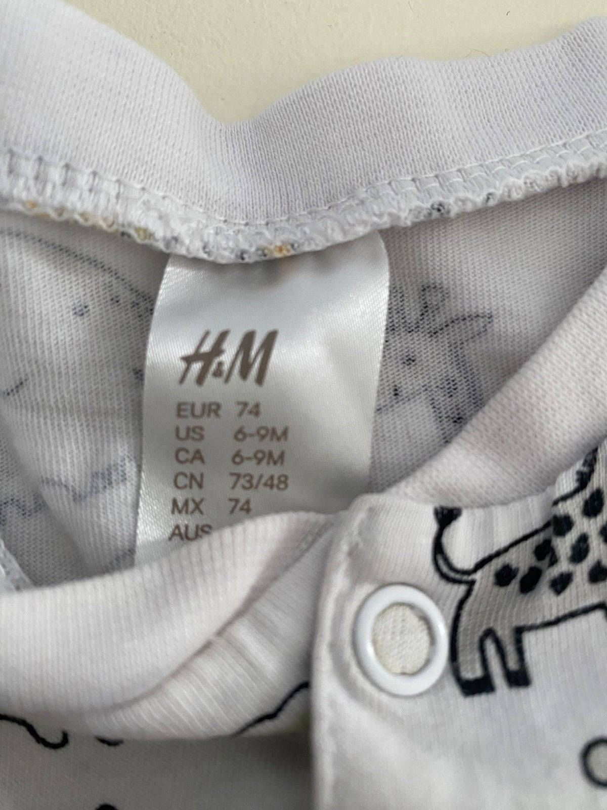 H&M baby short sleeve romper , Kids 9 Month (6-9M)