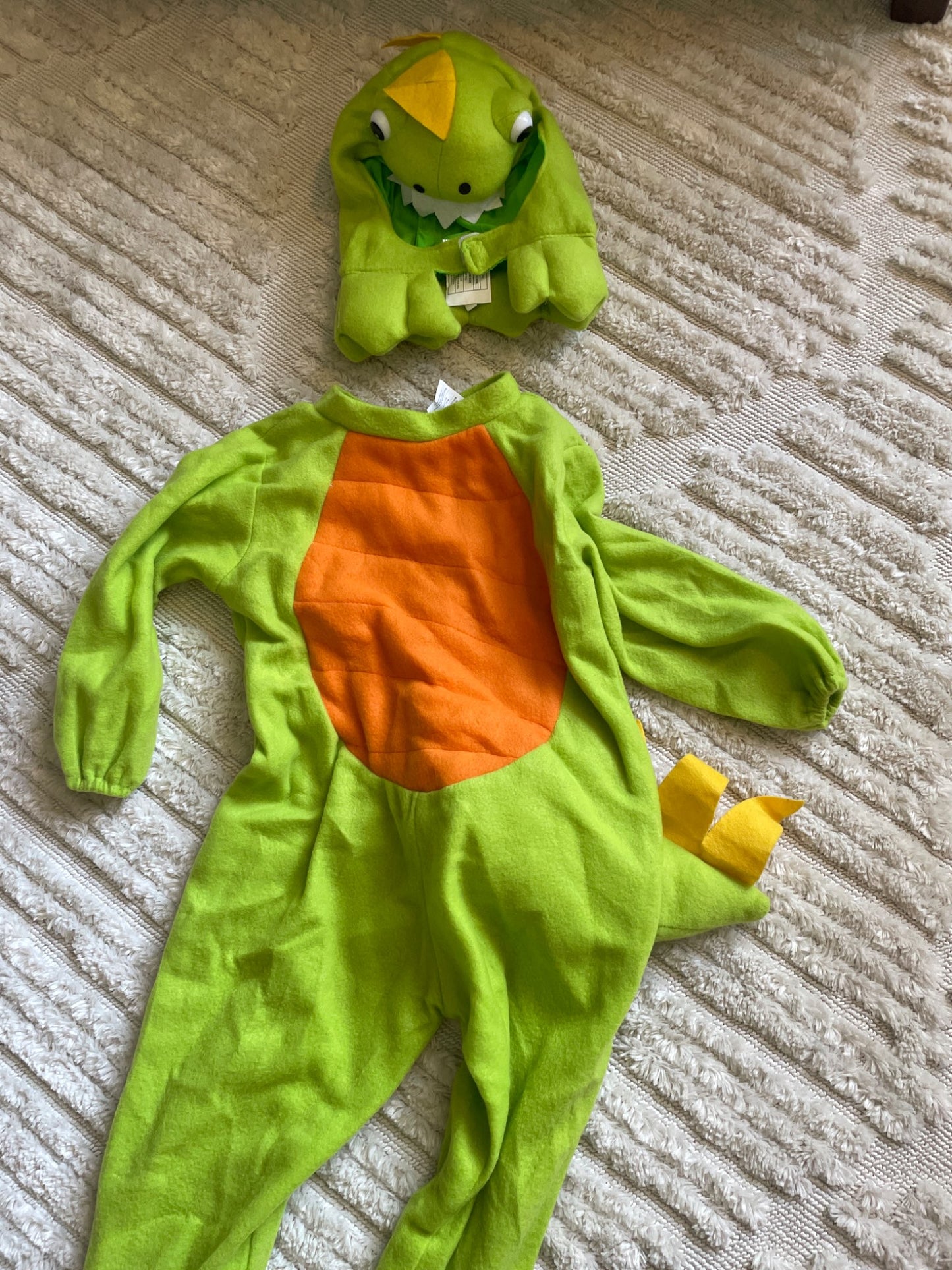 Dinosaur costume 3-4T, Kids 3T