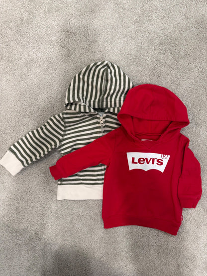 2 Pack of 6-12M Sweaters; Baby Gap and Levi’s, Kids 9 Month (6-9M)