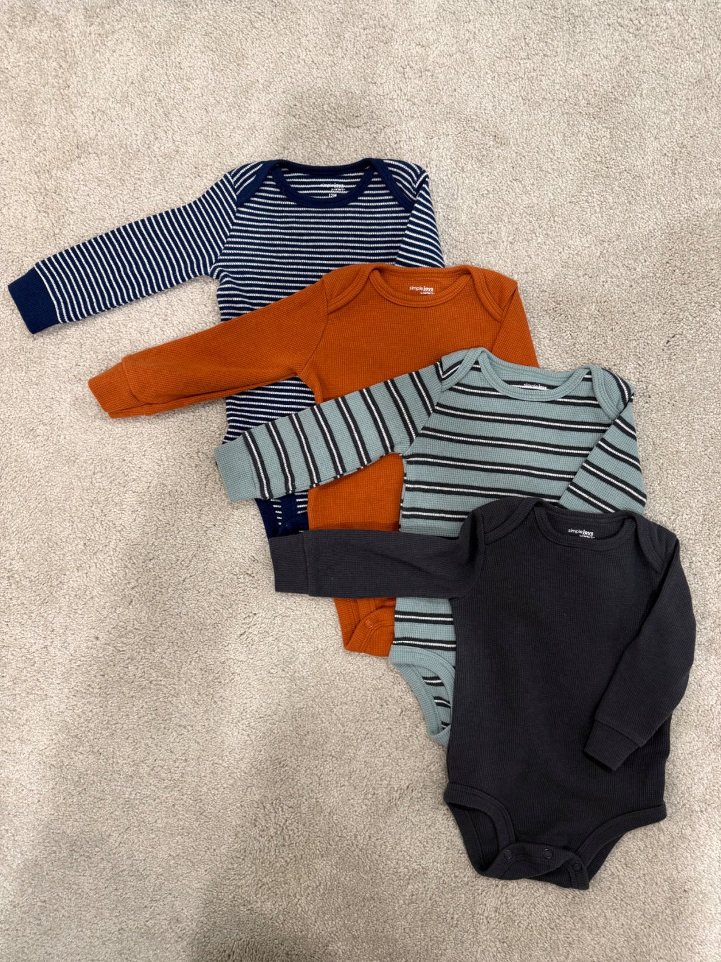 4-Pack Simple Joys by Carters Long Sleeve Bodysuit , Retail $25.79, Kids 12 Month (9-12M)