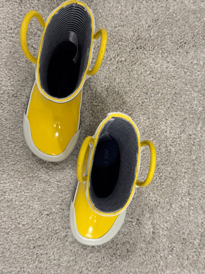 Joe Fresh Toddler Boys’ Rubber Rain Boots, size 4. Retail $24, Shoes 4 (Baby: 0-12 mth)