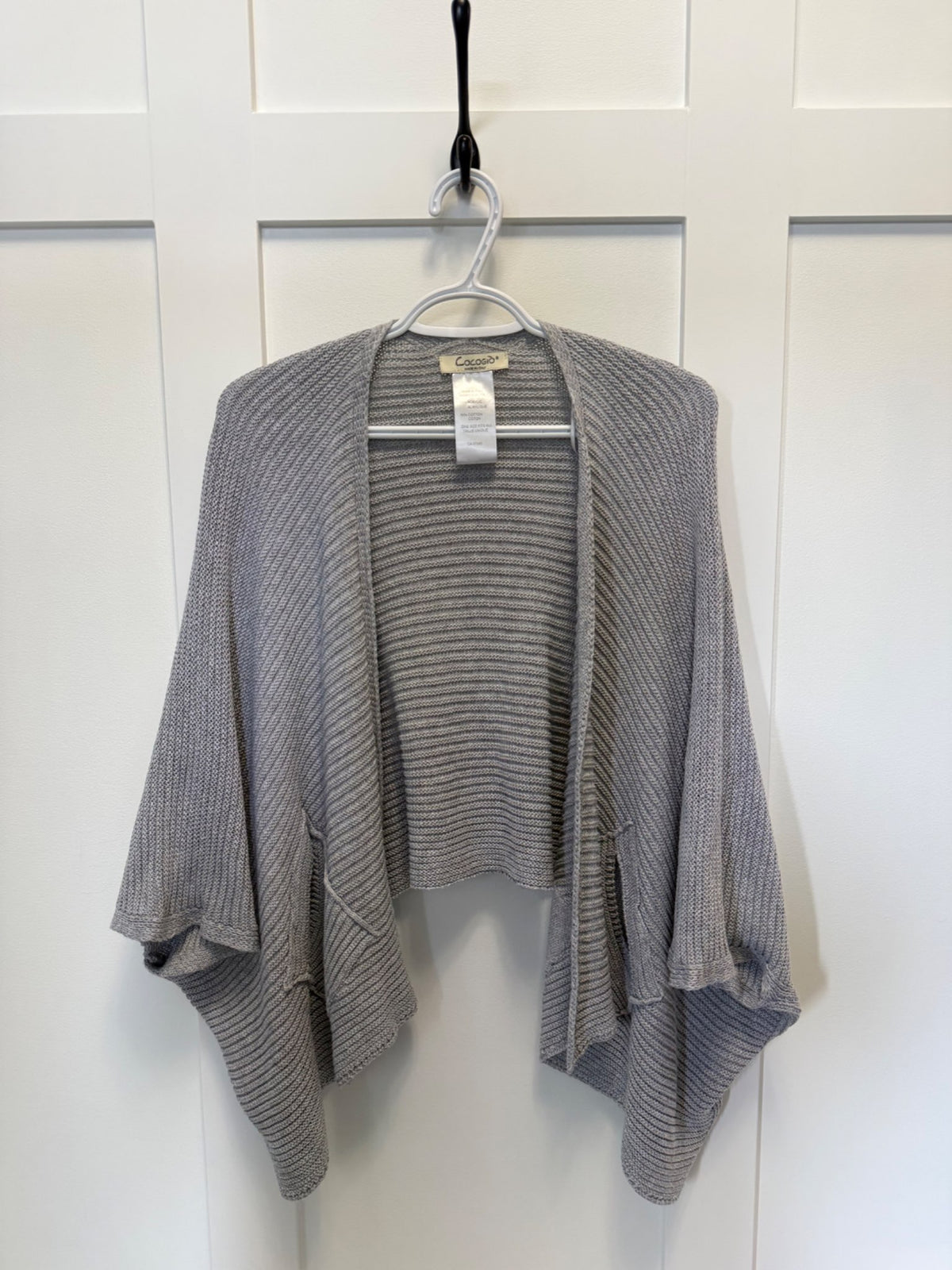 Cocogio Open-front Knit Poncho/Cardigan, resell $30-$50, Maternity S (4-6)