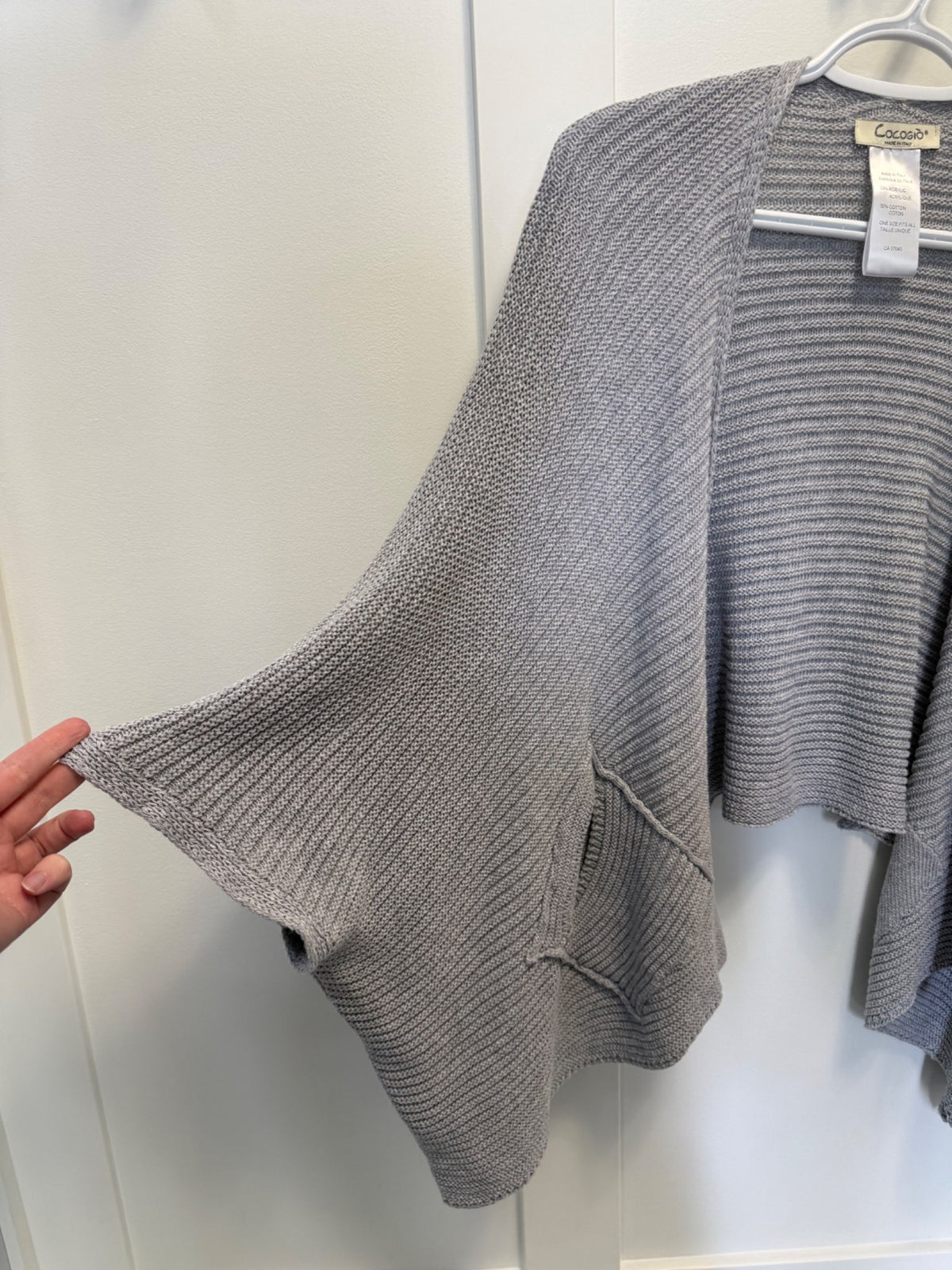 Cocogio Open-front Knit Poncho/Cardigan, resell $30-$50, Maternity S (4-6)