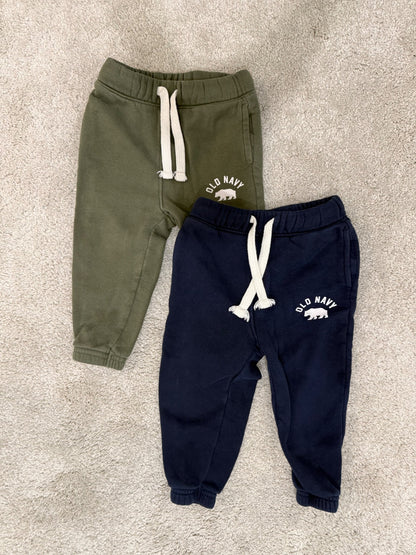 2-pack Old Navy Unisex Logo-Graphic Jogger Sweatpants, size 18-24M, retail $24.99 per pair, Kids 24 Month (18-24M)